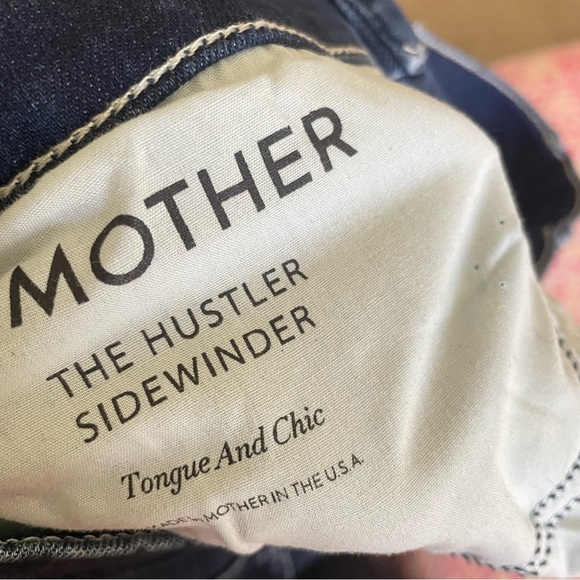 Mother Denim The Hustler Sidewinder Jeans in Tongue & Chic - Picture 9 of 13